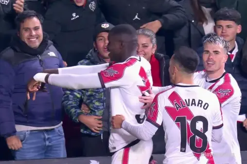 Rayo Vallecano VS Valencia Highlight