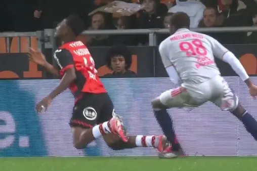 Lorient VS Lyon Highlight