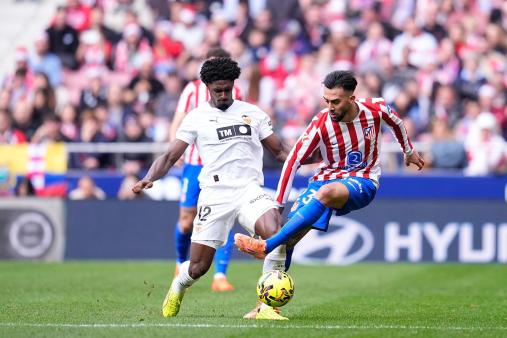 Atletico Madrid VS Valencia Highlight