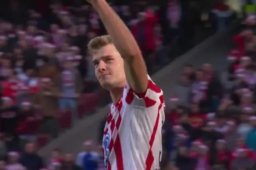 Atletico Madrid VS Valencia Highlight