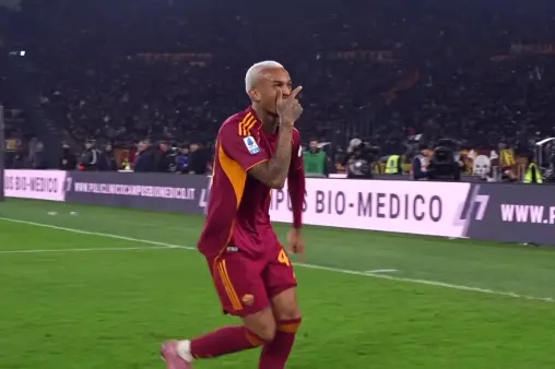 Roma VS Como Highlight
