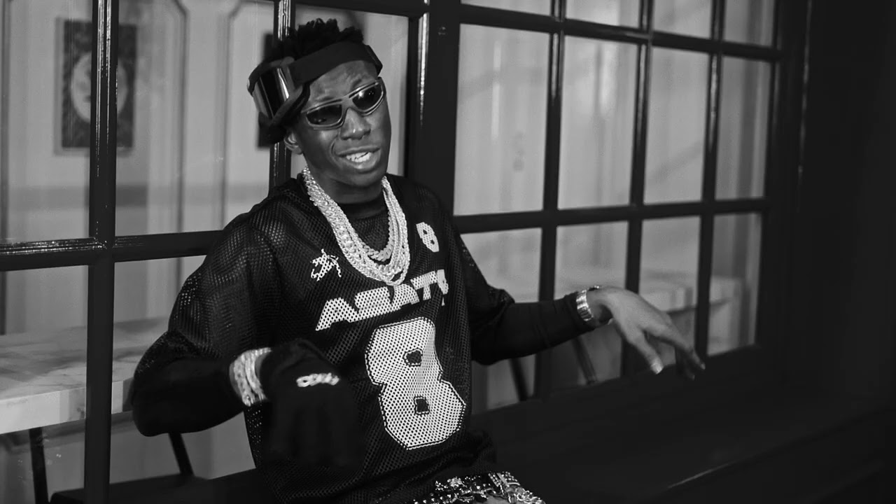 L'Oiseau Rare - WOLOLO ( Official Video )