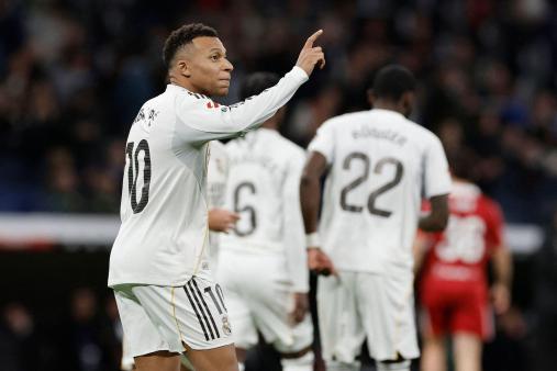 Real Madrid VS Sevilla Highlight