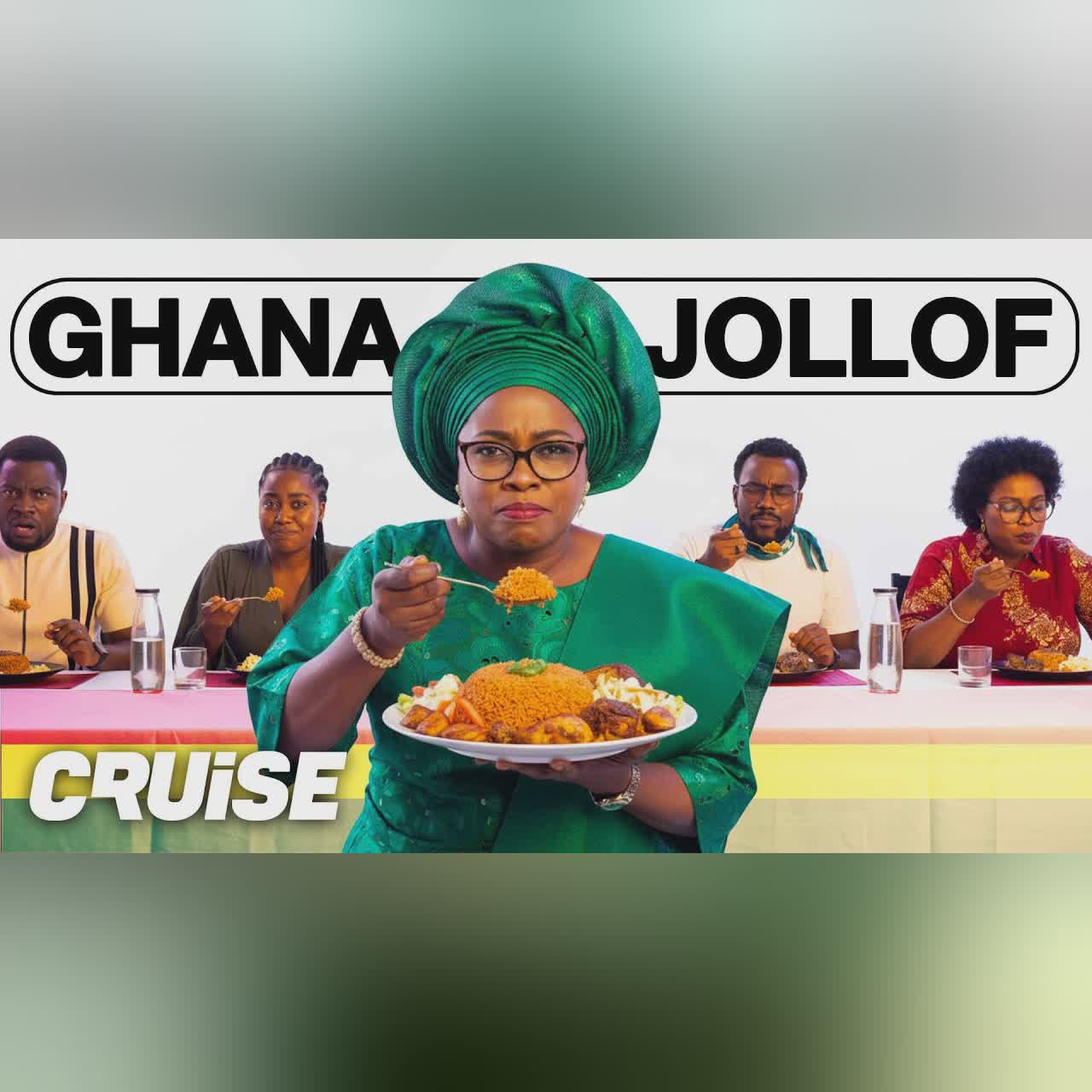 Nigerians tastes GHANA JOLLOF for the first time