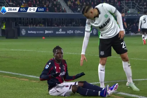 Bologna VS Sassuolo Highlight