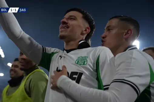 Bologna VS Sassuolo Highlight