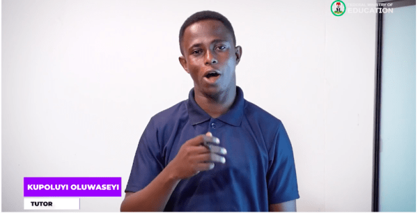 5 Fluids at rest and in...