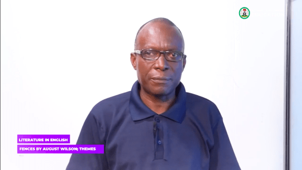 1 Fences : Themes:(Augustus Wilson)