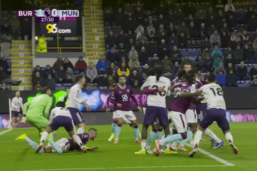 Burnley VS Manchester United Highlight