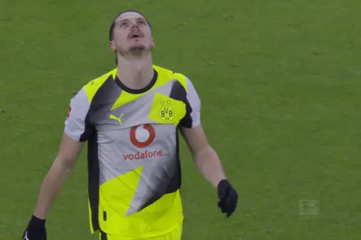 Frankfurt VS Dortmund Highlight