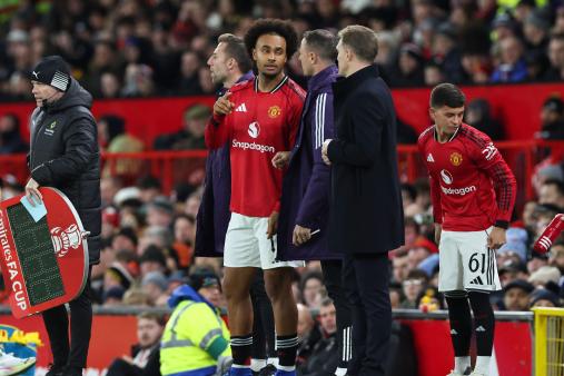 Manchester United VS Brighton & Hove Albion Highlight