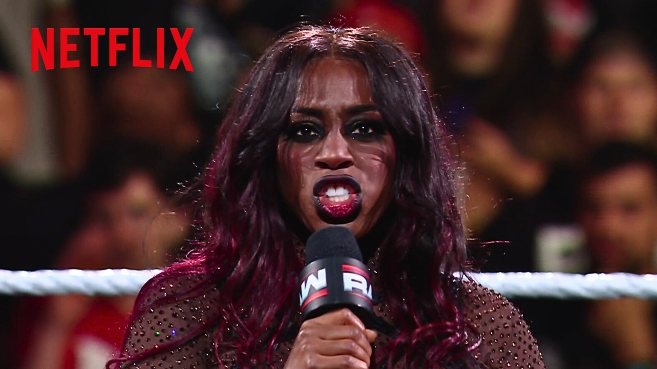 Naomi announces pregnancy, relinquishes Women's World Championship | WWE Raw | 8/18/2025