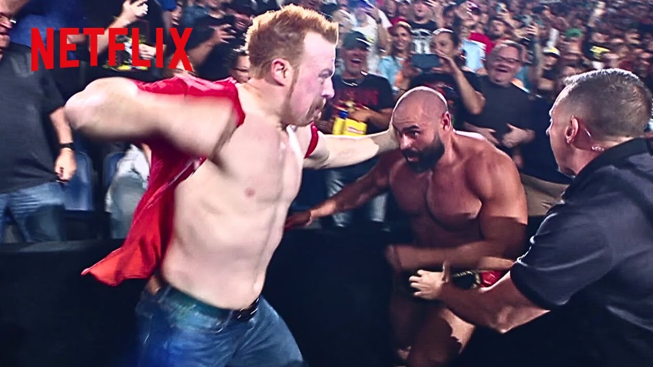 Sheamus & Rusev battle into the crowd, Solo Sikoa & MFTs ambush Sami Zayn | WWE Raw | 8/11/2025