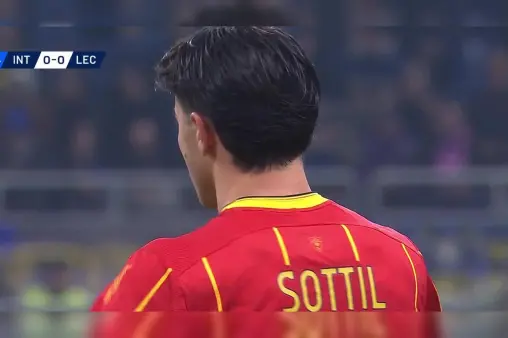 Inter Milan VS Lecce Highlight