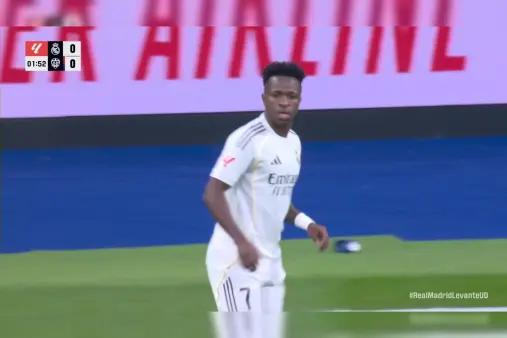 Real Madrid VS Levante Highlight