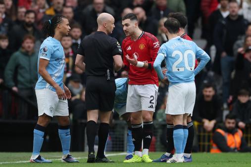 Manchester United VS Manchester City Highlight