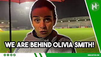 We are BEHIND Olivia Smith | Renee Slegers REACTS to RED CARD | Arsenal 0-1 Man United