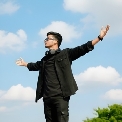 author avatar