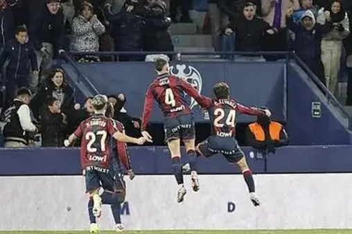 Levante VS Elche Replay