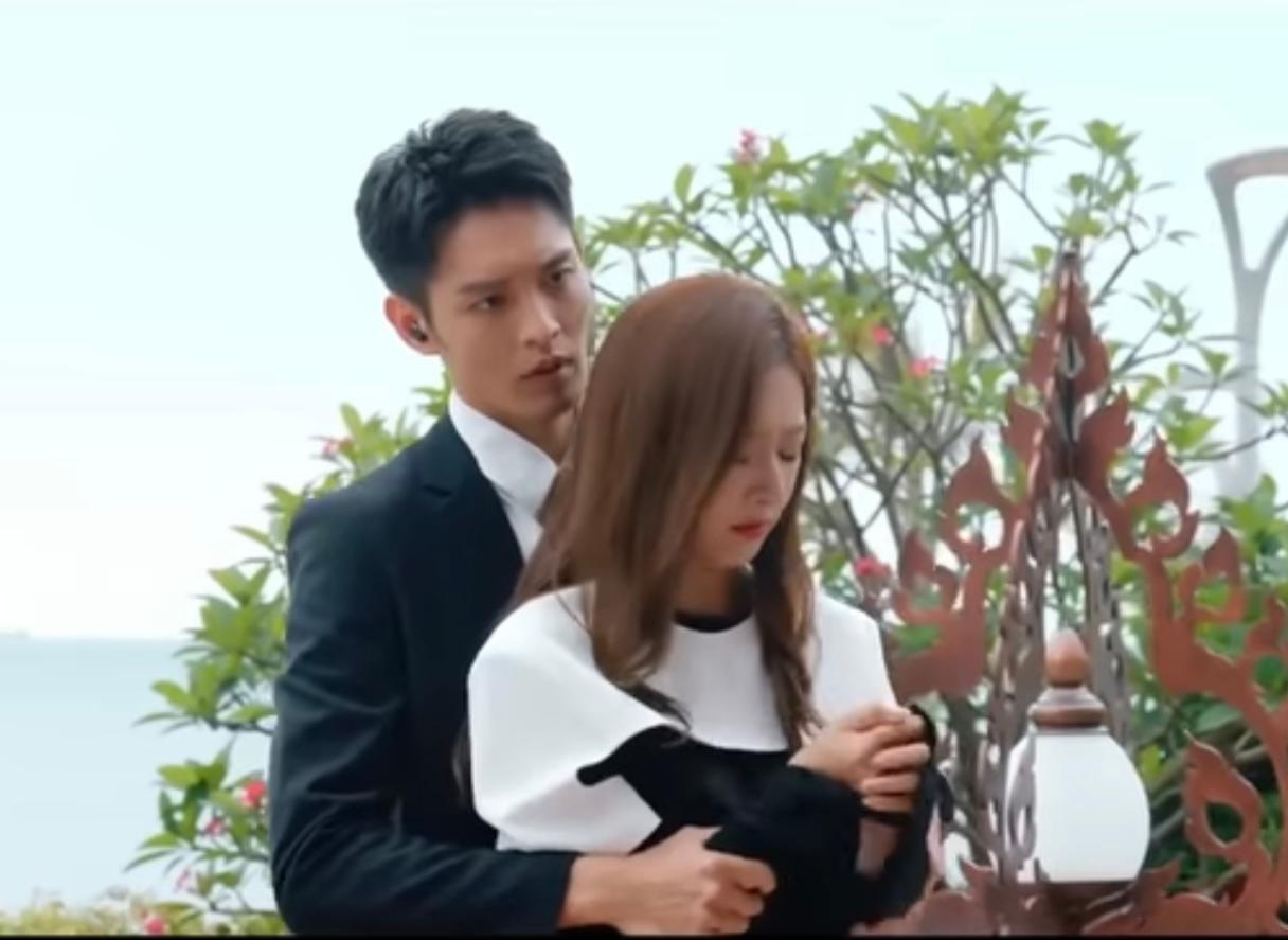 Love of Replica [Hindi]