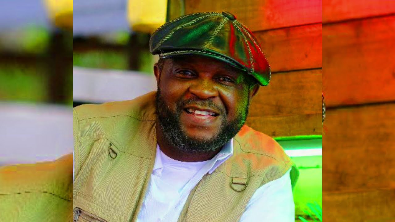 VETERAN GOSPEL SINGER REVEALS HIS REASONS FOR ROCKING PAPA'S CAP SINCE THE DAYS OF "WHAT A LIFE!"