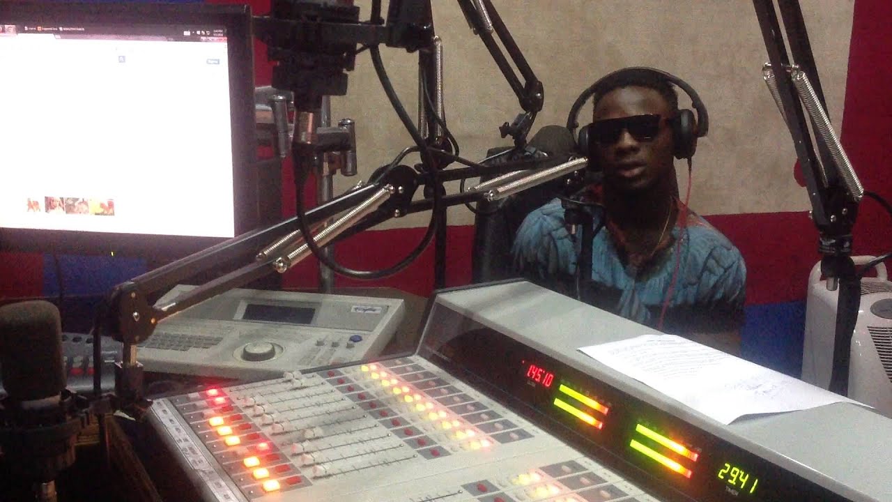 Koker on the #LunchTime #IFM923