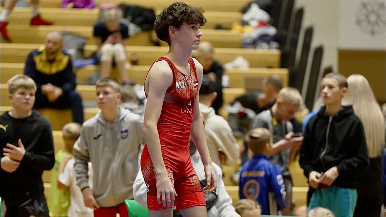U17 Artjoms Prilipko (LAT) vs Fredi Tedrekin (EST) 57kg. Freestyle boys youth wrestling tournament.