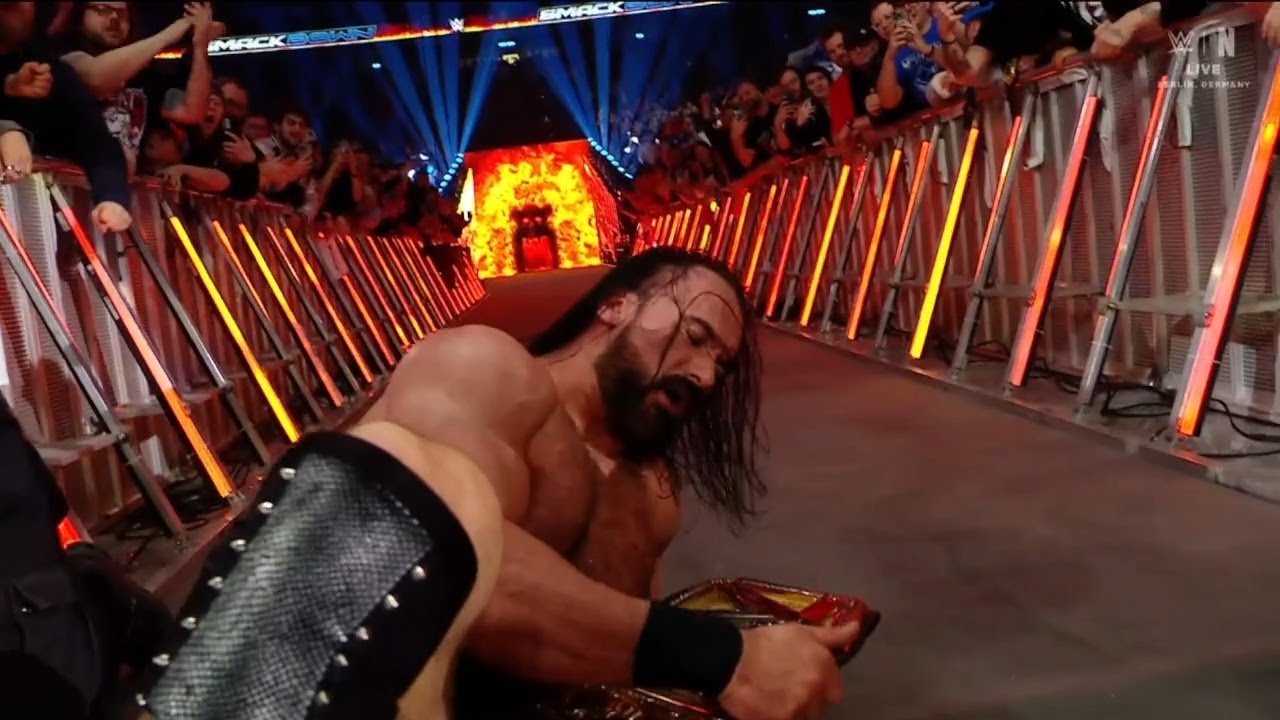 Drew McIntyre wins the WWE Championship - WWE SmackDown | Jan. 9, 2025