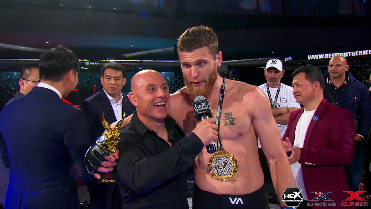 Hex #17 - Kitt Campbell TKO