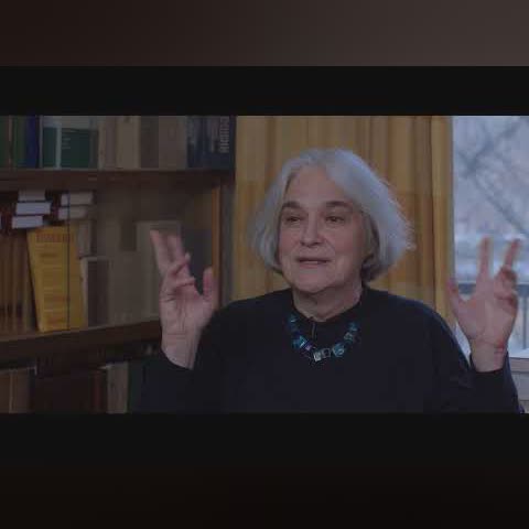 Ирина Сурат: «Ответы всегда находятся у самого автора» (18+)