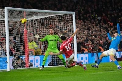 Nottingham Forest VS Wolverhampton Wanderers Highlight