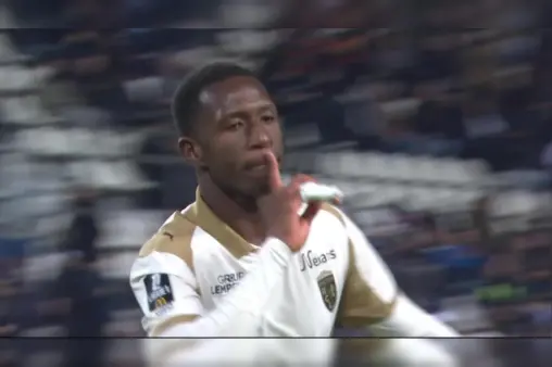 Paris FC VS Lens Highlight