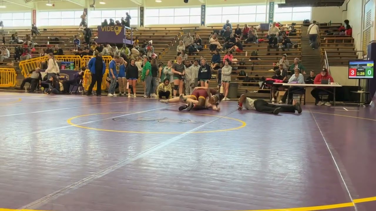 S. Mahurin vs. Hazelwood East.