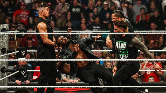 Top 10 Raw moments: WWE Top 10, Dec. 8, 2025