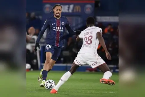 Paris Saint-Germain VS Metz Highlight