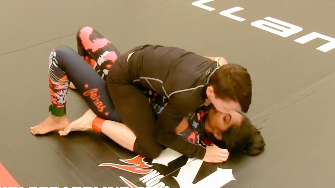 Girl Destroys Confident Boy in Grappling Match!🥱