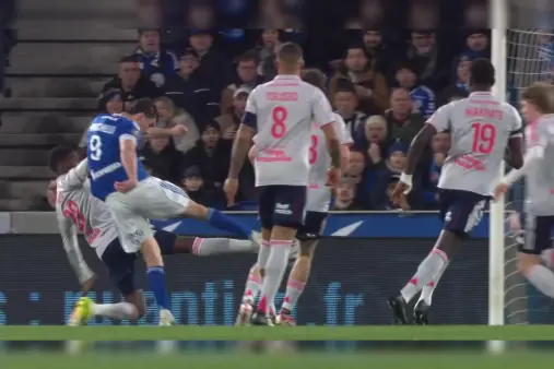 Strasbourg VS Lyon Highlight