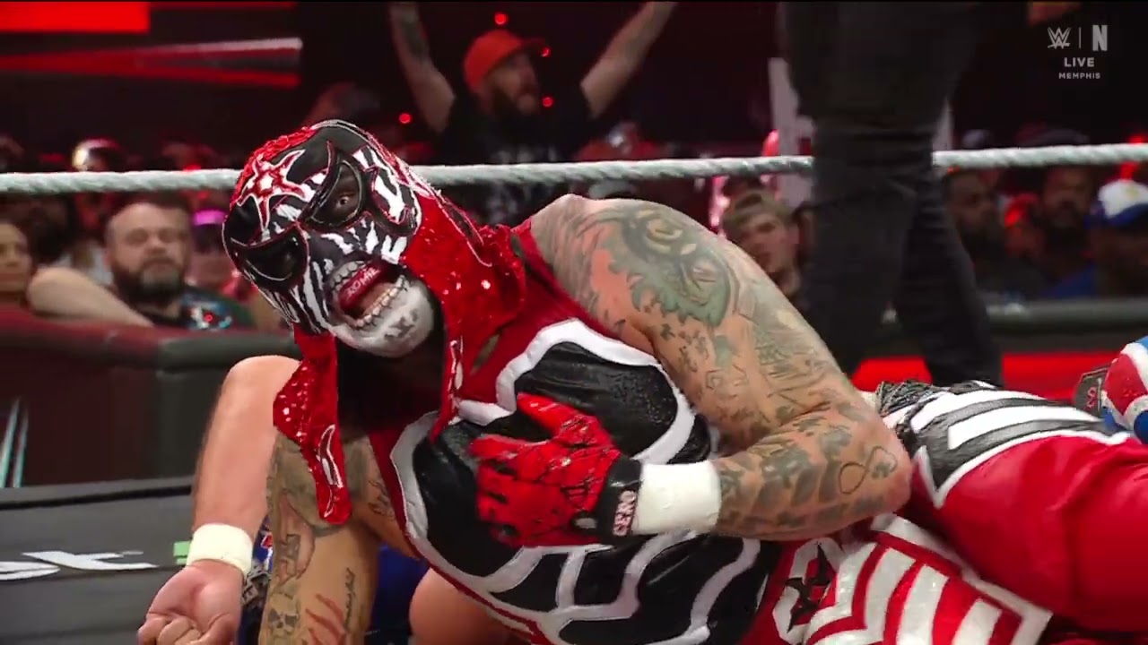 El Grande Americano Nuevo vs. Penta - WWE RAW | Feb. 16, 2026