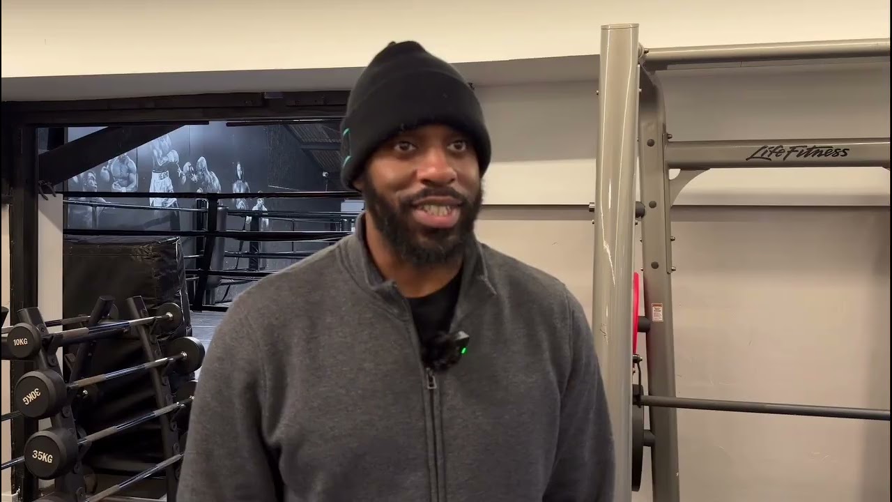 DENNIS is coming and he’s definitely not looking to make this fight easy for WORSFOLD