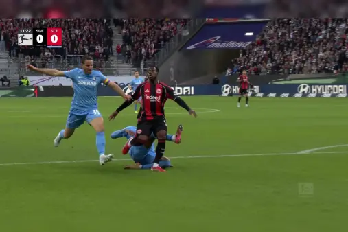 Eintracht Frankfurt VS SC Freiburg Highlight