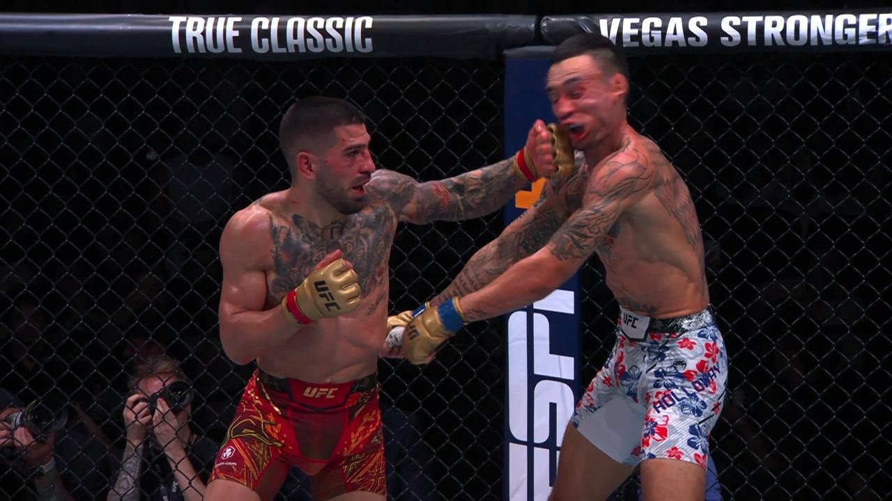 Илия Топурия vs Макс Холлоуэй | Полный Бой