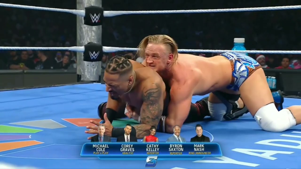 WWE SMACKDOWN ILJA DRAGUNOV VS CARMELO HAYES 12/26/25