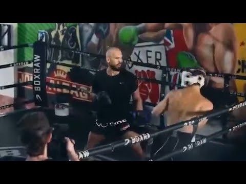 How Andrew Tate Protects His Eyes In Fight