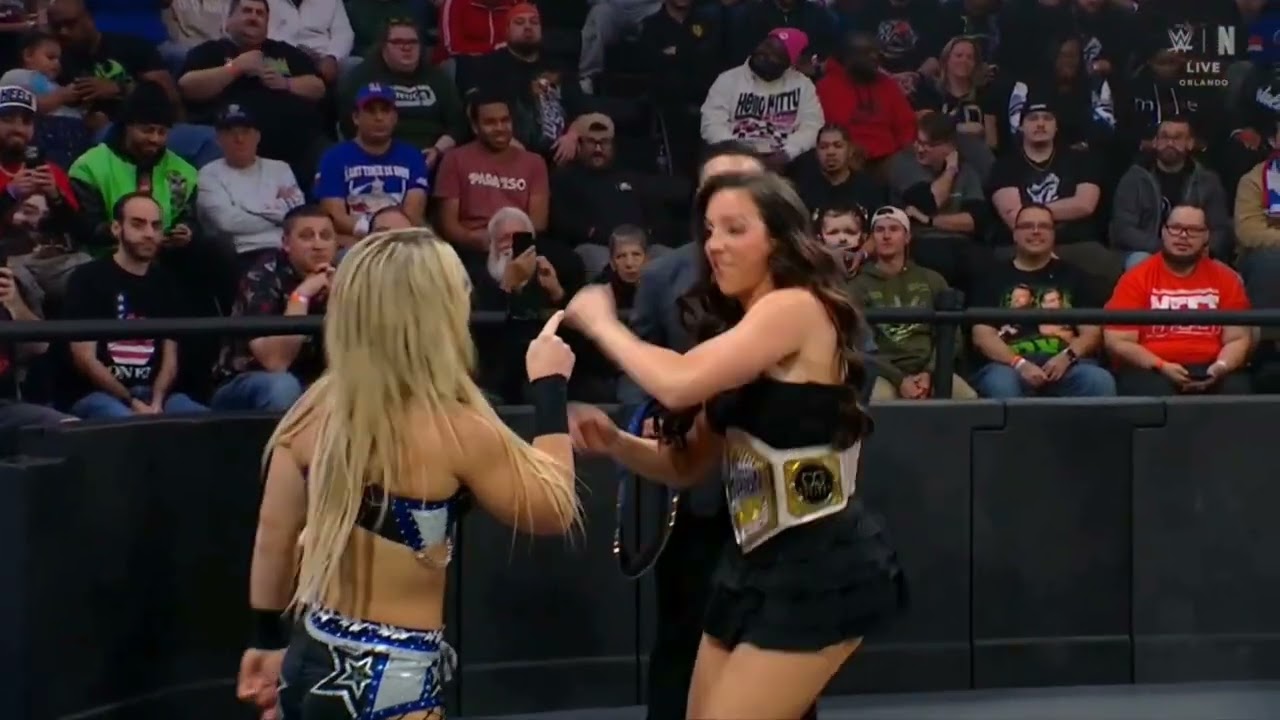 WWE NXT ALBA FYRE VS THEA HAIL 11/11/25