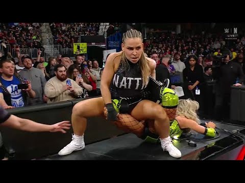 Natalya VS Maxxine Dupri