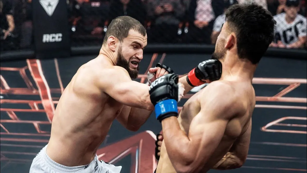 Легендарный кикбоксер вернулся в клетку | Хаял Джаниев vs Хосейн Бахмани | RCC 23