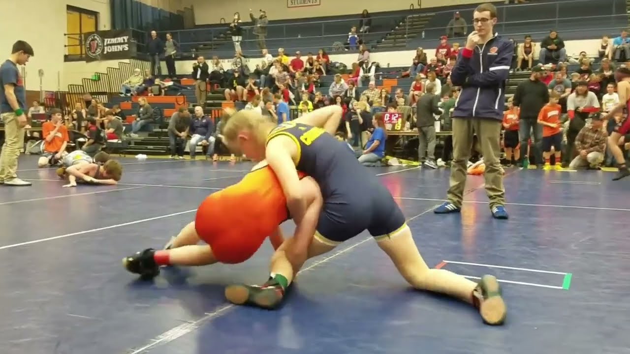 Unexpected Finish 🥋 GIRL VS BOY WRESTLING #wrestling #martialarts #mma 