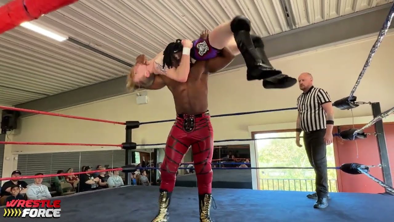 Denzel Mack vs AJ Pain | Ilford | October 12th 2025