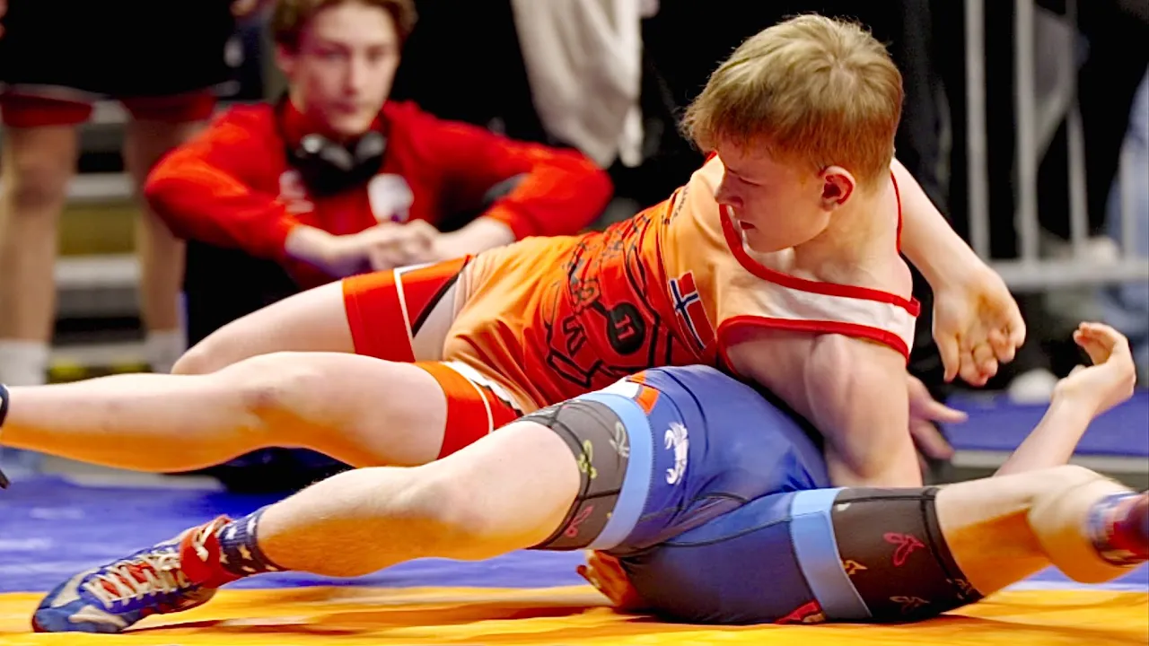 U17 Storm Ryden (NOR) vs Michael Brennan (USA) 55kg. Greco-roman boys youth wrestling. B-cam-man