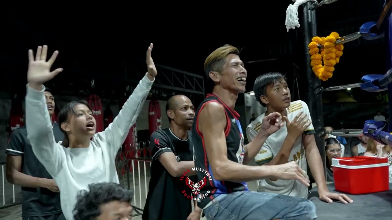 BOUT 2 🔴 Daphne (Sinbi Muay Thai) 🇺🇸 Vs 🔵 Pinky (Kru Oh Muay Thai) 🇹🇭